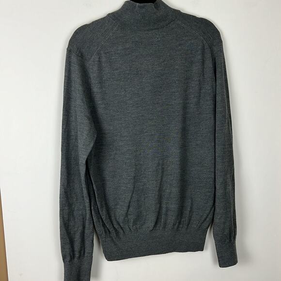 Banana Republic Sweater - Men's Large - Picture 8 of 8